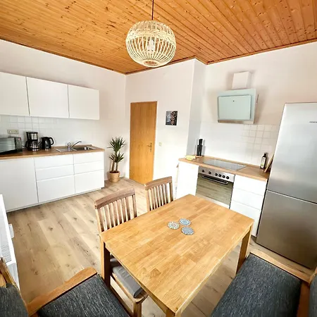 Gemuetliche 3-raum-wohnung In Appartement Mittweida